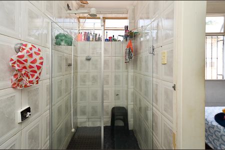 Apartamento à venda com 70m², 3 quartos e 1 vaga Apartamento à venda com 70m², 3 quartos e 1 vagaBanheiro Suíte