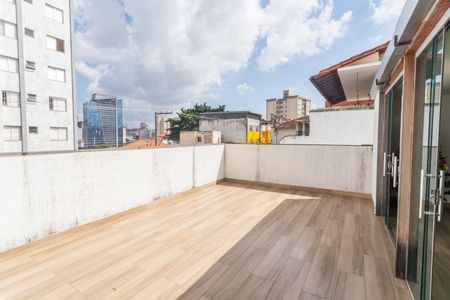 Casa à venda com 290m², 5 quartos e 2 vagas Casa à venda com 290m², 5 quartos e 2 vagasVaranda do Espaço Gourmet