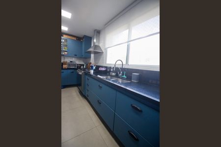 Apartamento à venda com 193m², 3 quartos e 4 vagasCozinha