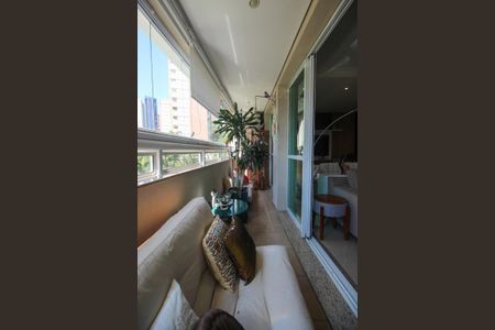 Apartamento à venda com 193m², 3 quartos e 4 vagasVaranda da Sala