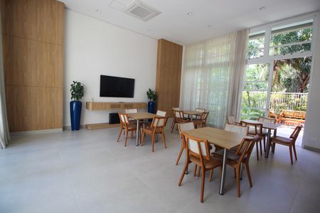 Apartamento à venda com 193m², 3 quartos e 4 vagasÁrea comum - Salão de festas 1