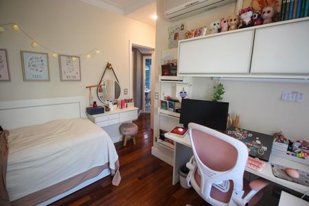 Apartamento à venda com 193m², 3 quartos e 4 vagasSuíte 3
