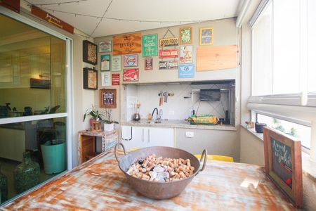 Apartamento à venda com 193m², 3 quartos e 4 vagasVaranda gourmet