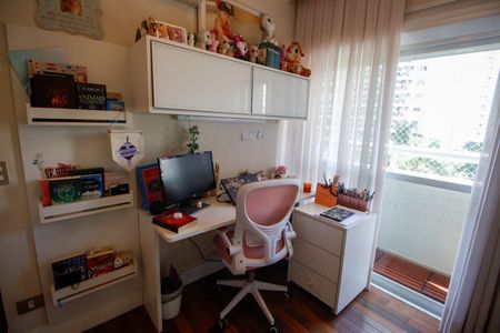 Apartamento à venda com 193m², 3 quartos e 4 vagasSuíte 3