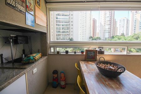 Apartamento à venda com 193m², 3 quartos e 4 vagasVaranda gourmet