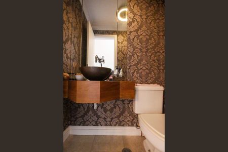 Apartamento à venda com 193m², 3 quartos e 4 vagasLavabo