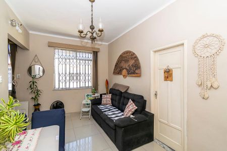 Apartamento à venda com 74m², 2 quartos e sem vagaSala