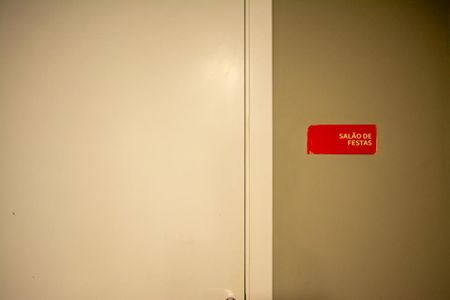 Apartamento à venda com 37m², 2 quartos e sem vaga Apartamento à venda com 37m², 2 quartos e sem vagaSALÃO DE FESTAS