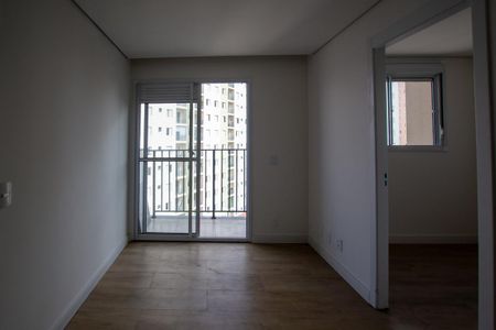 Apartamento à venda com 37m², 2 quartos e sem vaga Apartamento à venda com 37m², 2 quartos e sem vagaSALA