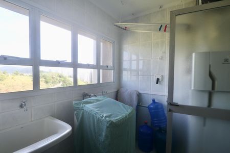 Apartamento para alugar com 140m², 3 quartos e 1 vagaÁrea de Serviço