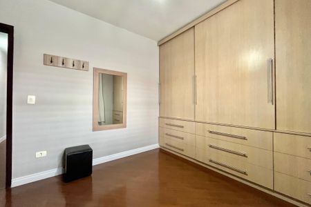Casa à venda com 156m², 3 quartos e 2 vagas Casa à venda com 156m², 3 quartos e 2 vagasQuarto 3