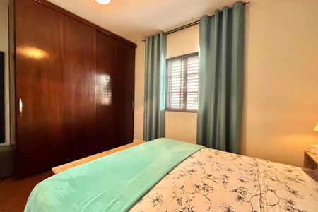 Casa à venda com 156m², 3 quartos e 2 vagas Casa à venda com 156m², 3 quartos e 2 vagasSuite