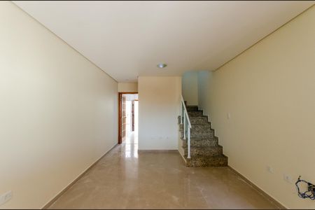 Casa para alugar com 148m², 3 quartos e 4 vagasSala