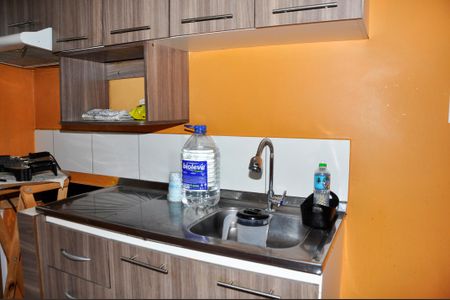 Apartamento para alugar com 50m², 2 quartos e 1 vaga Apartamento para alugar com 50m², 2 quartos e 1 vagaDetalhe - Cozinha Americana