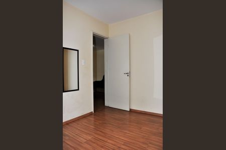 Apartamento para alugar com 50m², 2 quartos e 1 vaga Apartamento para alugar com 50m², 2 quartos e 1 vagaDetalhe - Quarto 02