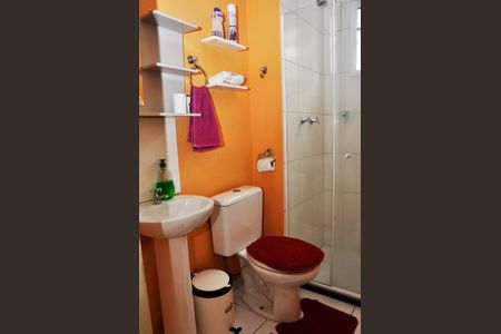 Apartamento para alugar com 50m², 2 quartos e 1 vaga Apartamento para alugar com 50m², 2 quartos e 1 vagaDetalhe - Banheiro Social