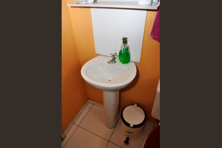 Apartamento para alugar com 50m², 2 quartos e 1 vaga Apartamento para alugar com 50m², 2 quartos e 1 vagaDetalhe - Banheiro Social