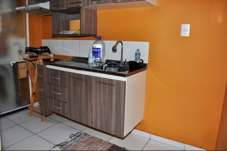 Apartamento para alugar com 50m², 2 quartos e 1 vaga Apartamento para alugar com 50m², 2 quartos e 1 vagaDetalhe - Cozinha Americana