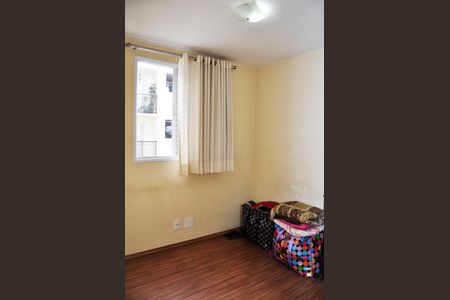 Apartamento para alugar com 50m², 2 quartos e 1 vaga Apartamento para alugar com 50m², 2 quartos e 1 vagaDetalhe - Quarto 01