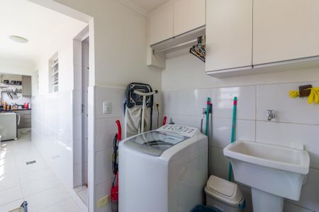Apartamento à venda com 83m², 2 quartos e 1 vaga Apartamento à venda com 83m², 2 quartos e 1 vagaÁrea de Serviço
