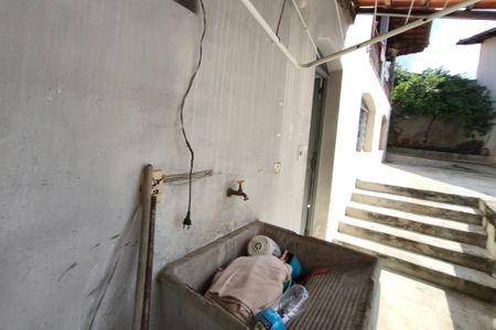 Casa para alugar com 60m², 2 quartos e sem vagaÁrea de Serviço