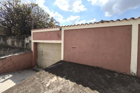 Casa para alugar com 60m², 2 quartos e sem vagaFachada