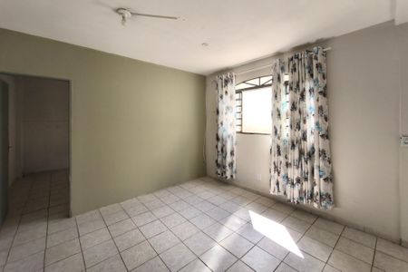 Casa para alugar com 60m², 2 quartos e sem vagaSala