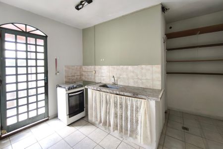 Casa para alugar com 60m², 2 quartos e sem vagaCozinha