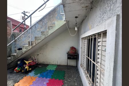 Casa à venda com 140m², 2 quartos e 2 vagasQuintal