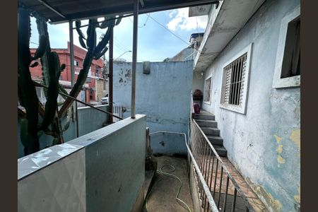 Casa à venda com 140m², 2 quartos e 2 vagasQuintal