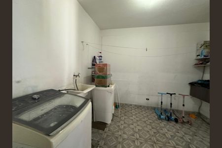 Casa à venda com 140m², 2 quartos e 2 vagasÁrea de Serviço