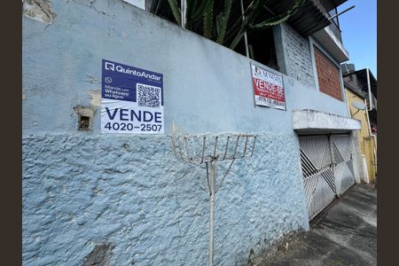 Casa à venda com 140m², 2 quartos e 2 vagasFachada