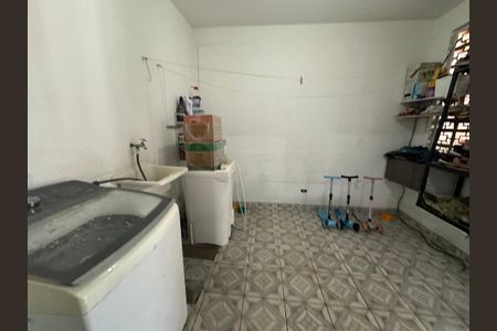 Casa à venda com 140m², 2 quartos e 2 vagasÁrea de Serviço