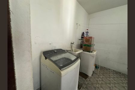 Casa à venda com 140m², 2 quartos e 2 vagasÁrea de Serviço