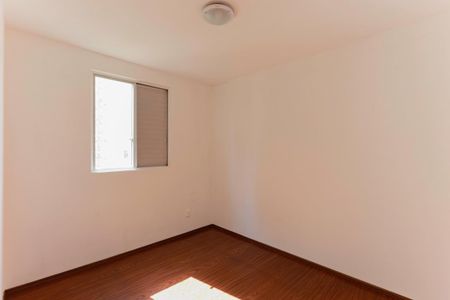 Quarto 2 de apartamento para alugar com 2 quartos, 47m² em Jardim do Tiro, São Paulo