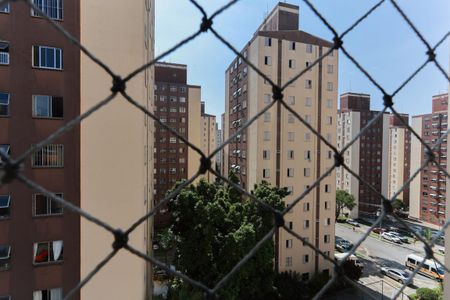 Vista do quarto 1 de apartamento para alugar com 2 quartos, 47m² em Jardim do Tiro, São Paulo