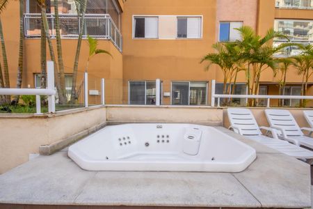 Apartamento à venda com 80m², 2 quartos e 2 vagasÁrea comum - Jacuzzi