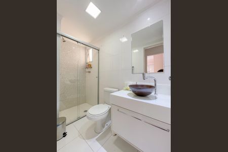 Apartamento à venda com 80m², 2 quartos e 2 vagasBanheiro