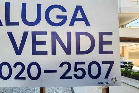 Apartamento à venda com 64m², 2 quartos e 1 vaga Apartamento à venda com 64m², 2 quartos e 1 vagaPlaca CNLP-32