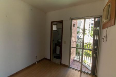 Apartamento para alugar com 60m², 2 quartos e 1 vagaSuíte 