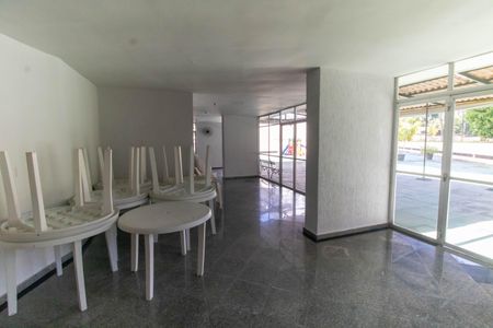 Apartamento para alugar com 60m², 2 quartos e 1 vagaÁrea comum
