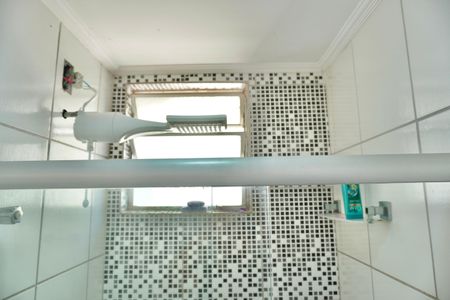 Apartamento à venda com 64m², 3 quartos e 1 vagaSuíte - Banheiro 