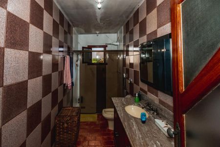 Casa para alugar com 535m², 5 quartos e 2 vagasBanheiro social