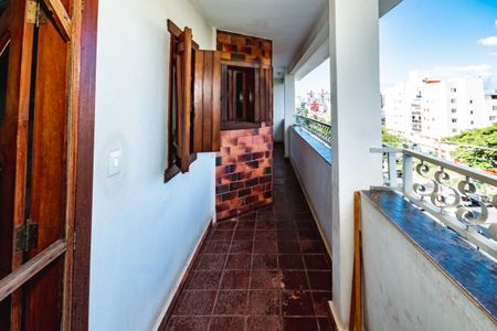 Casa para alugar com 535m², 5 quartos e 2 vagasVaranda da Suíte