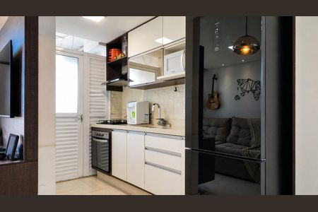 Foto 11 de apartamento à venda com 2 quartos, 49m² em Parque Edu Chaves, São Paulo