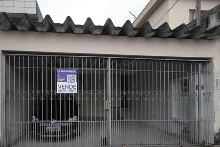 Fachada de casa à venda com 3 quartos, 250m² em Vila Ema, São Paulo