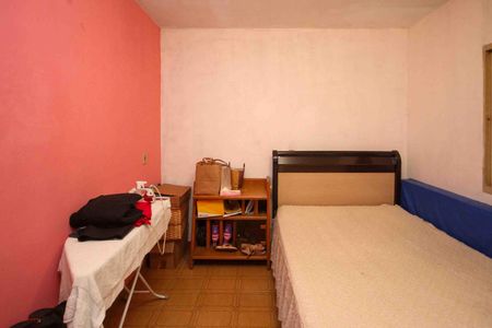 Quarto de casa à venda com 3 quartos, 250m² em Vila Ema, São Paulo