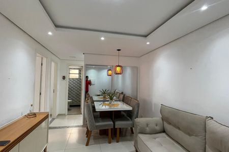 Apartamento para alugar com 70m², 2 quartos e 1 vagaSala