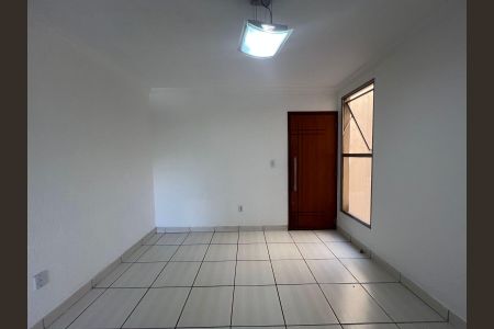 Apartamento para alugar com 50m², 2 quartos e 1 vagasala