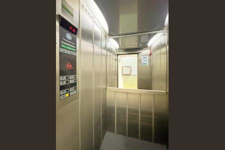 Apartamento para alugar com 117m², 3 quartos e 2 vagasElevador